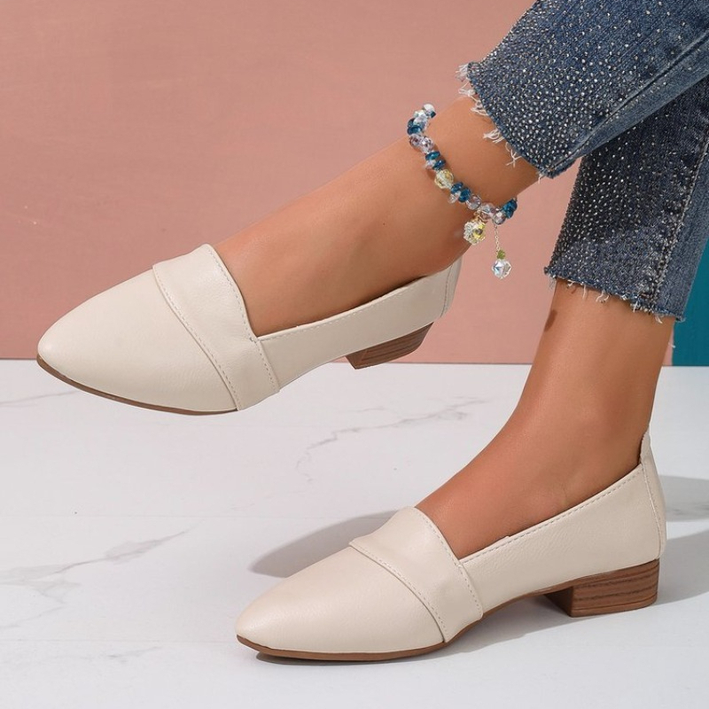 Women Shoes Heels - รองเท้าสวมแบบสลิปออนสำหรับผู้หญิง รองเท้าสีพื้นแบบสวม ปลายแหลม ปากตื้น พื้นนุ่ม รองเท้าแตะแบบสวมสำหรับผู้หญิง