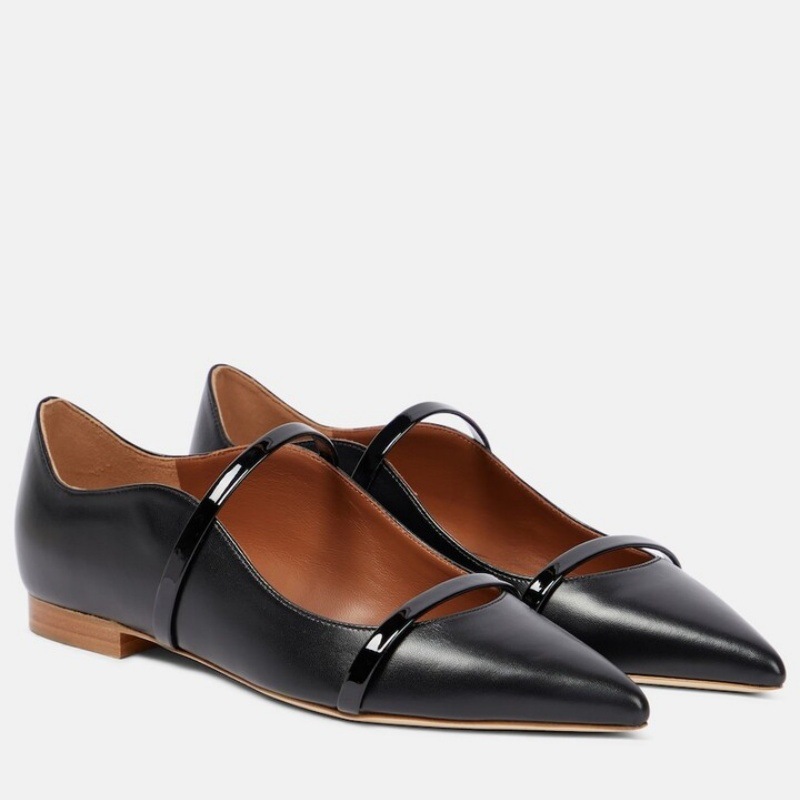 Women Shoes Heels - รองเท้าส้นสูงแฟชั่นผู้หญิงสำหรับฤดูใบไม้ร่วง หัวแหลม สวมแบบสลิปออน ส้นเหลี่ยม ประดับโลหะ รองเท้าส้นเตี้ย