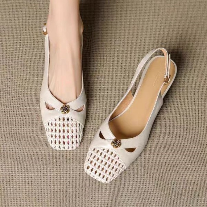 Mule Slip On - รองเท้าส้นเตารีดแบบปิดหัวสไตล์ฝรั่งเศสสำหรับผู้หญิง รองเท้าสานอเนกประสงค์ รองเท้าส้นเตารีดแบบโปร่งระบายอากาศสำหรับฤดูร้อนปี 2026