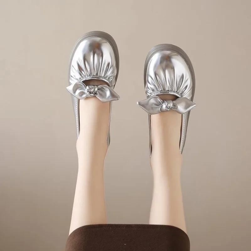 Women Shoes Quick Delivery - ส้นเตี้ยหรูหรากับรองเท้าโบว์สําหรับผู้หญิงสํานักงานแบบสวมหนังลําลอง Beau วันนี้เก๋ไก๋จัดส่งที่รวดเร็วแฟลตผู้หญิงหนุ่มยอดนิยม
