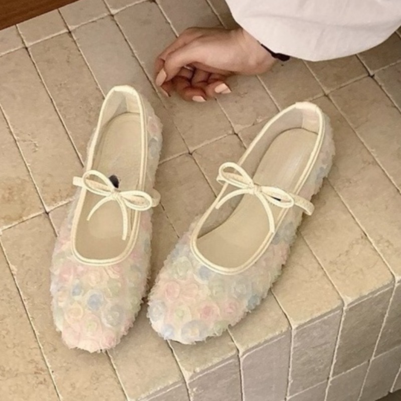 Women Shoes Heels - รองเท้าแมรี่เจนตาข่ายลายกุหลาบจีนแบบใหม่ รุ่นอ่อนโยน ประจำฤดูใบไม้ผลิและฤดูร้อนปี 2026 พร้อมโบว์น่ารัก พื้นรองเท้านุ่ม