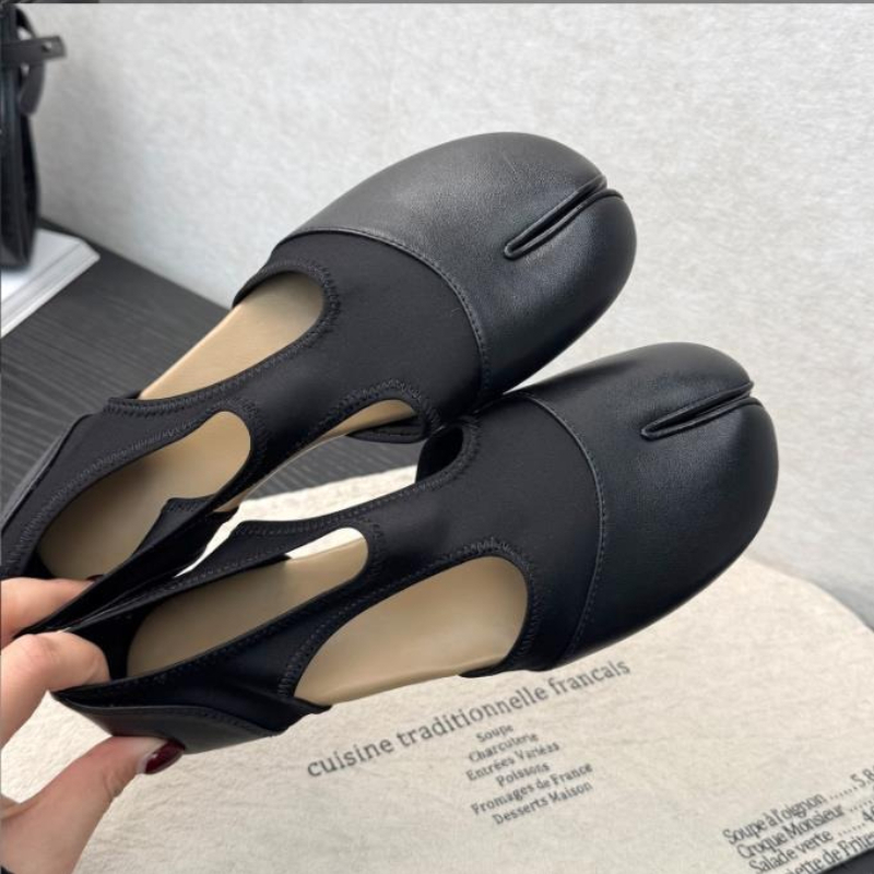 Women Shoes Japanese Brand - รองเท้าผู้หญิงแบรนด์ Mary Janes รองเท้าส้นเตี้ยแบบ Tabi สำหรับฤดูร้อน