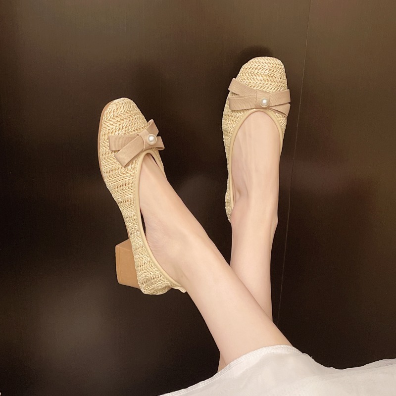 รองเท้าสบายๆหรูหราสําหรับผู้หญ - Women Shoes Quick Delivery บทวิจารณ์และราคา