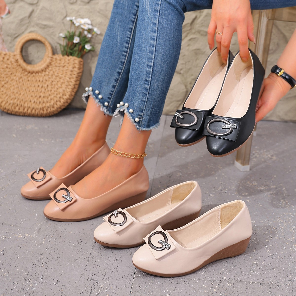 รองเท้าส้นเตารีดหนังประดับเพชร - Women Shoes Quick Delivery บทวิจารณ์และราคา