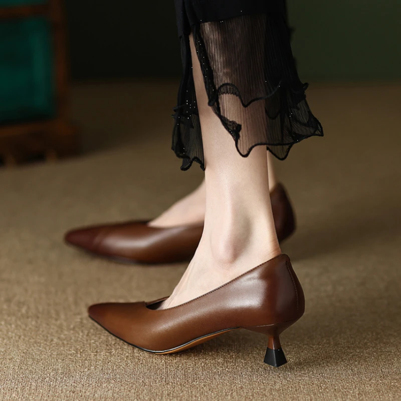 รองเท้าส้นสูงสแควร์ขนาดกลางสุภ - Women Shoes Quick Delivery บทวิจารณ์และราคา