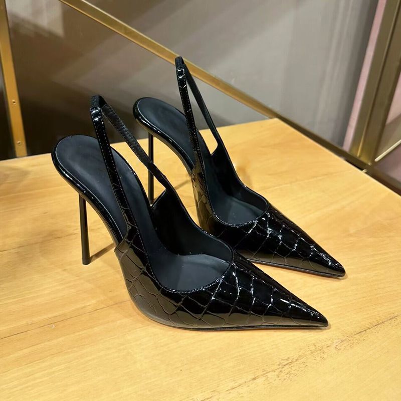 รองเท้าส้นแหลมแบบใหม่ ดีไซน์เร - Women Shoes Formal บทวิจารณ์และราคา