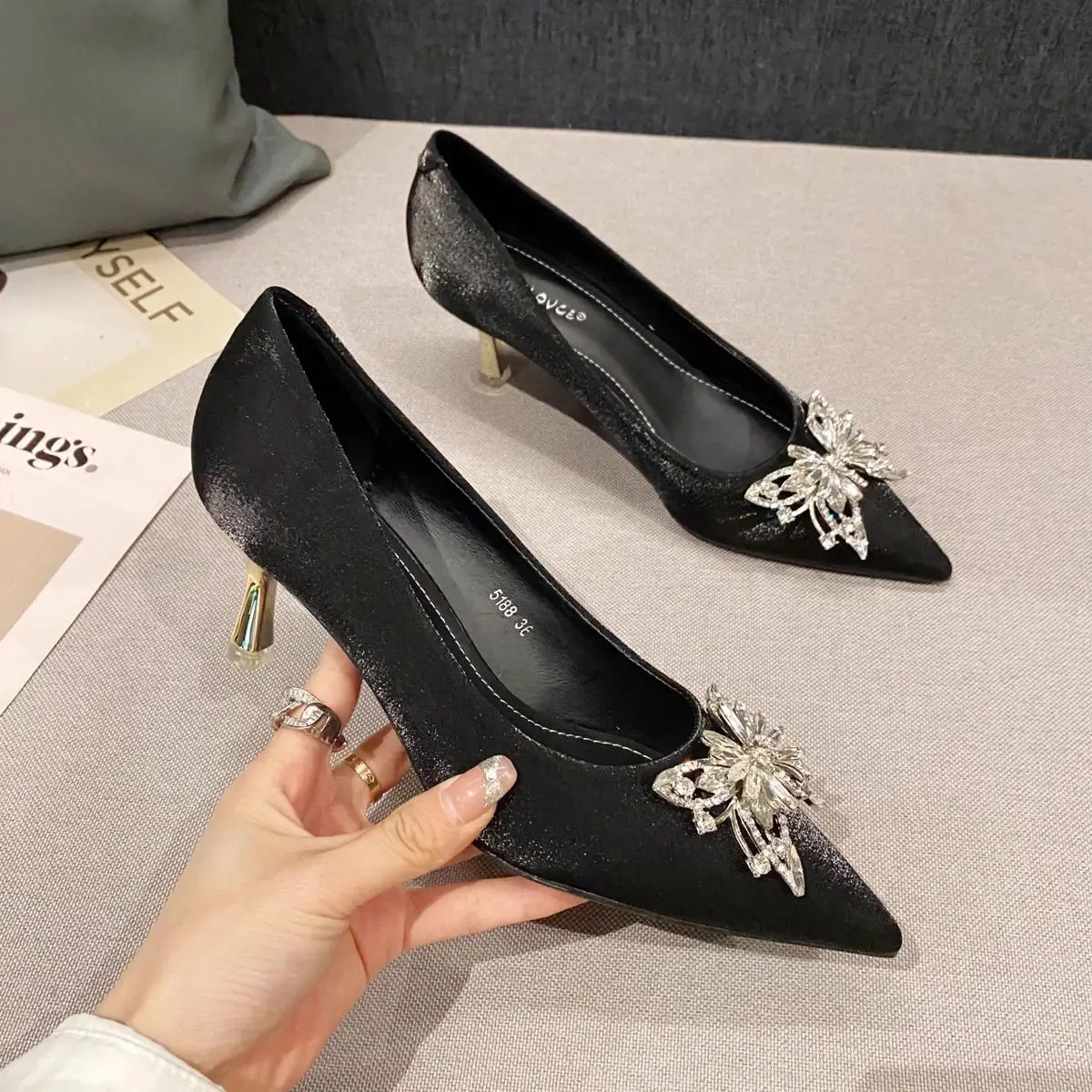 รองเท้าส้นสูงผู้หญิง สีเบจ ประ - Women Shoes Quick Delivery บทวิจารณ์และราคา
