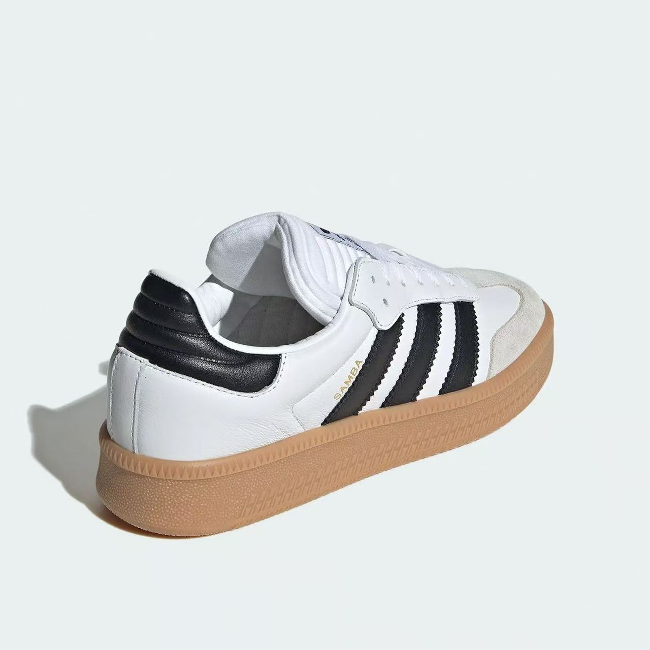 อาดิดาส ออริจินัลส์ แซมบ้า XLG - Adidas Shoes Samba บทวิจารณ์และราคา